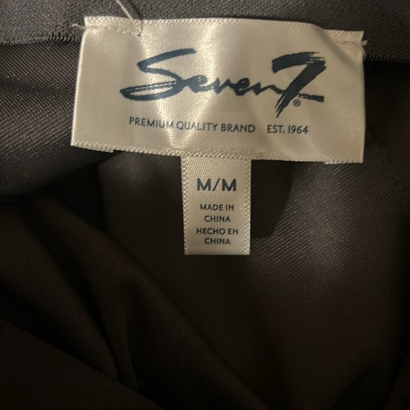 Seven7 Velour Pull-On Legging Size Medium Gray NWT - Picture 7 of 8